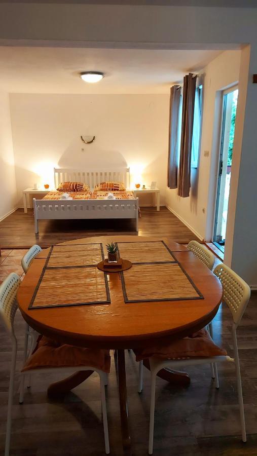 House Mesic Appartement Smoljanac Buitenkant foto