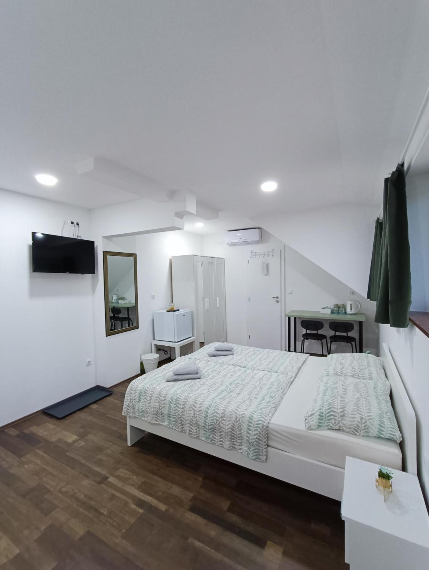 House Mesic Appartement Smoljanac Kamer foto